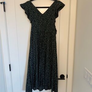 Hinge Black Maxi Dress V-Neck Flutter Sleeve